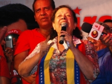 María León